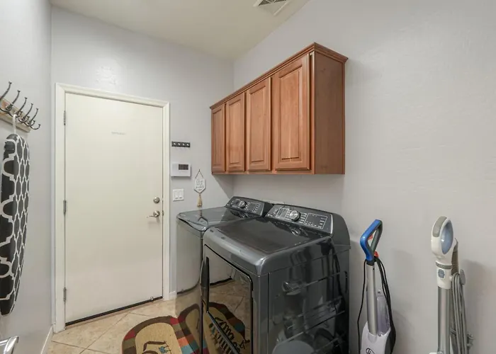 Сasa de vacaciones Pet Friendly 3br 2ba Private Optional Heated Pool Bbq Grill Golf Clubs Close To Park
