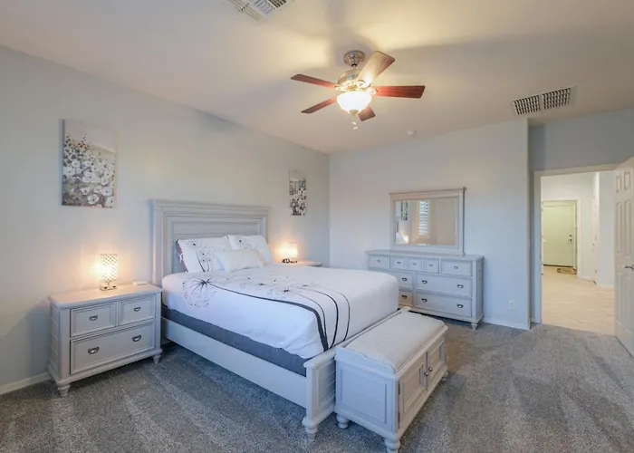 Сasa de vacaciones Pet Friendly 3br 2ba Private Optional Heated Pool Bbq Grill Golf Clubs Close To Park *