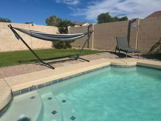 Сasa de vacaciones Pet Friendly 3br 2ba Private Optional Heated Pool Bbq Grill Golf Clubs Close To Park